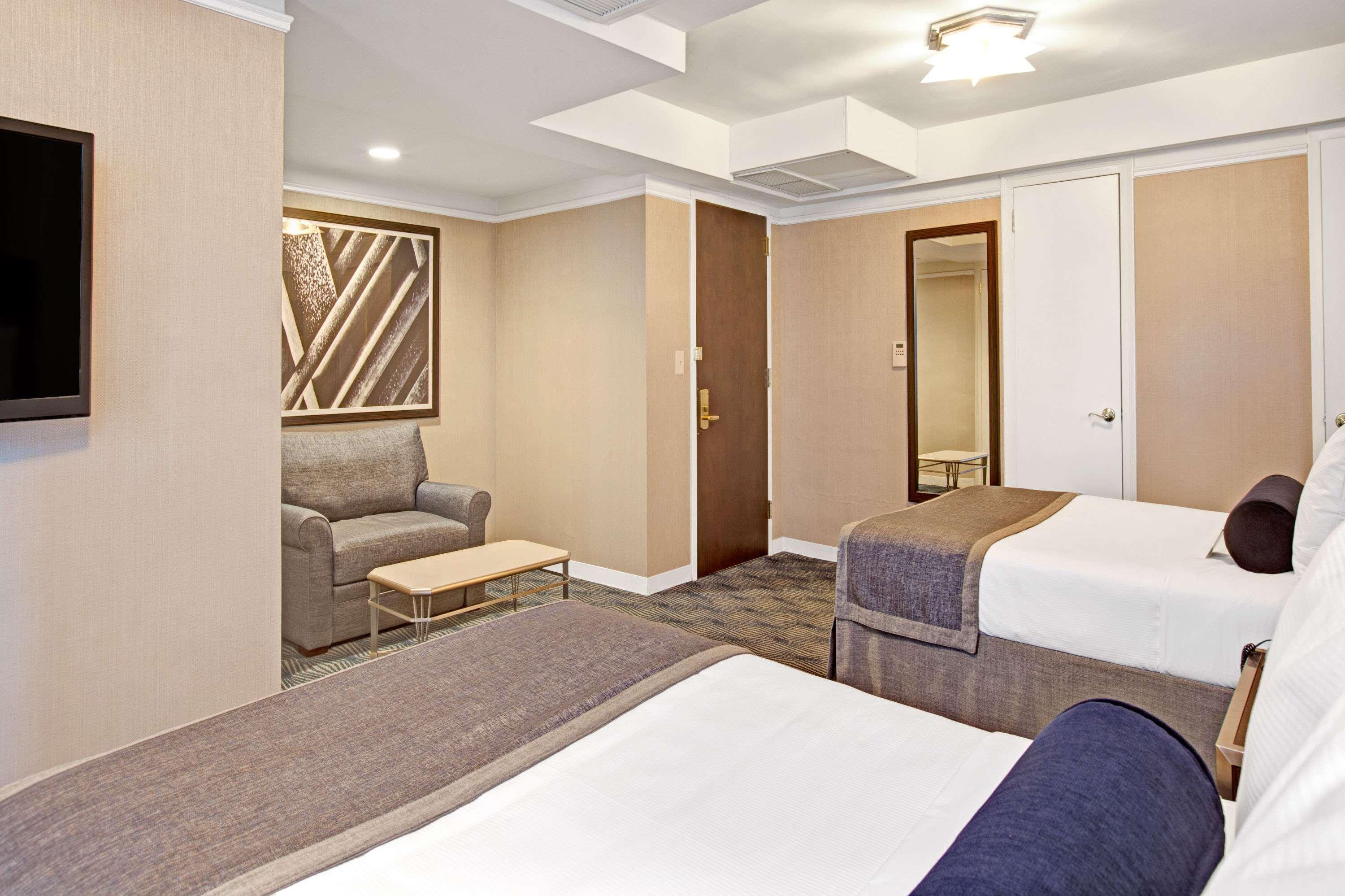 The New Yorker Hotel By Lotte Hotels 4*
